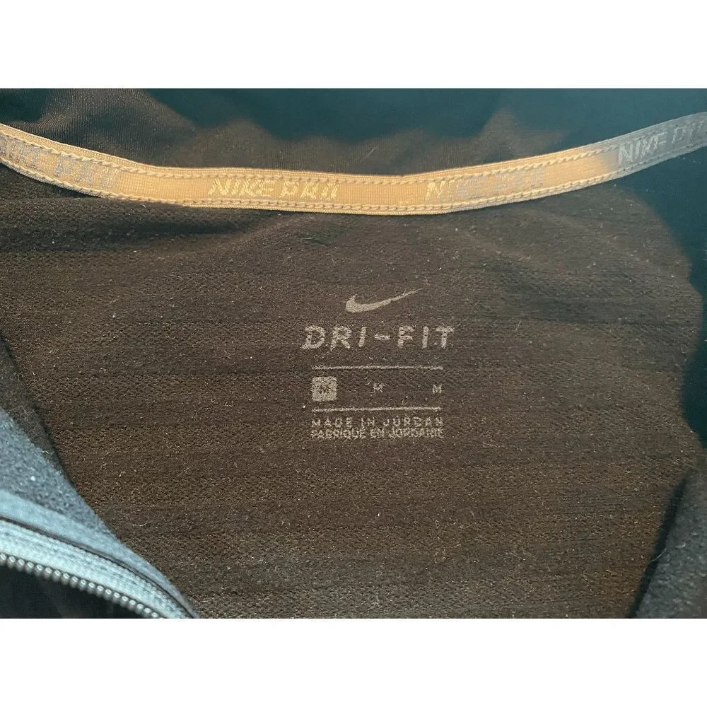 Nike 1/2 Zip Pullover *Black* Size Medium - Picture 9 of 9